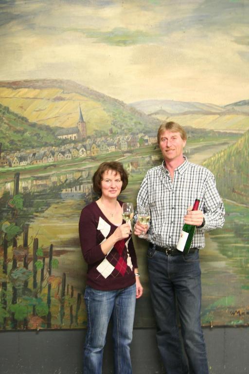 فندق Ferienweingut Hensler بريديل المظهر الخارجي الصورة