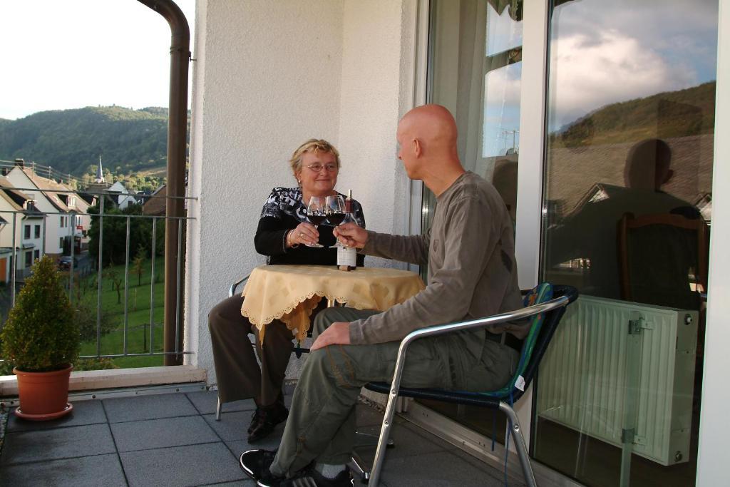فندق Ferienweingut Hensler بريديل المظهر الخارجي الصورة